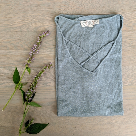 Pink Rose Criss Cross V-Neck Top Blue/Green - Picture 1 of 3